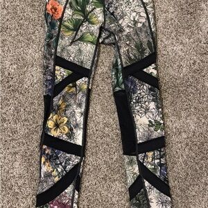 CALIA by Carrie Underwood Limited Edition Leggings
